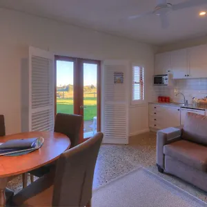 *** Bed & Breakfast Bridle Australia